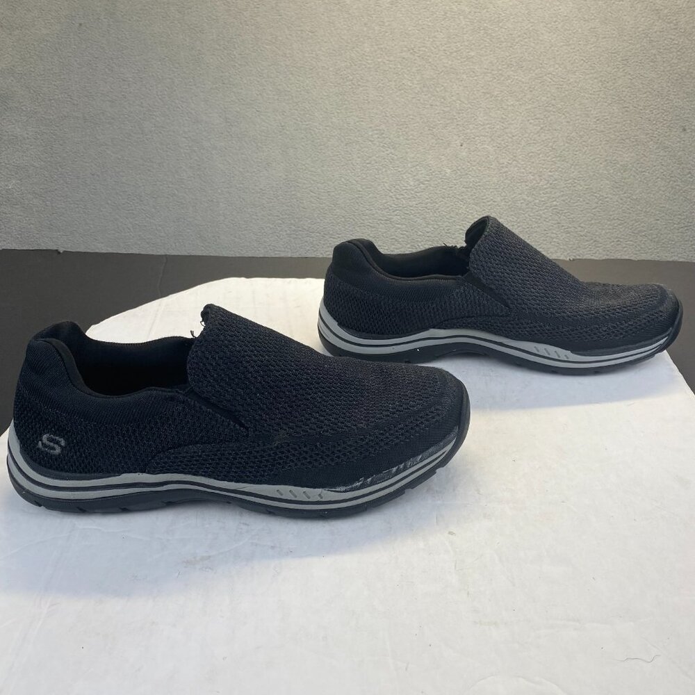 Skechers Mens Size 9 Gomel Casual Slip On Sneakers 65086 Mesh Relaxed Fit - Picture 2 of 10